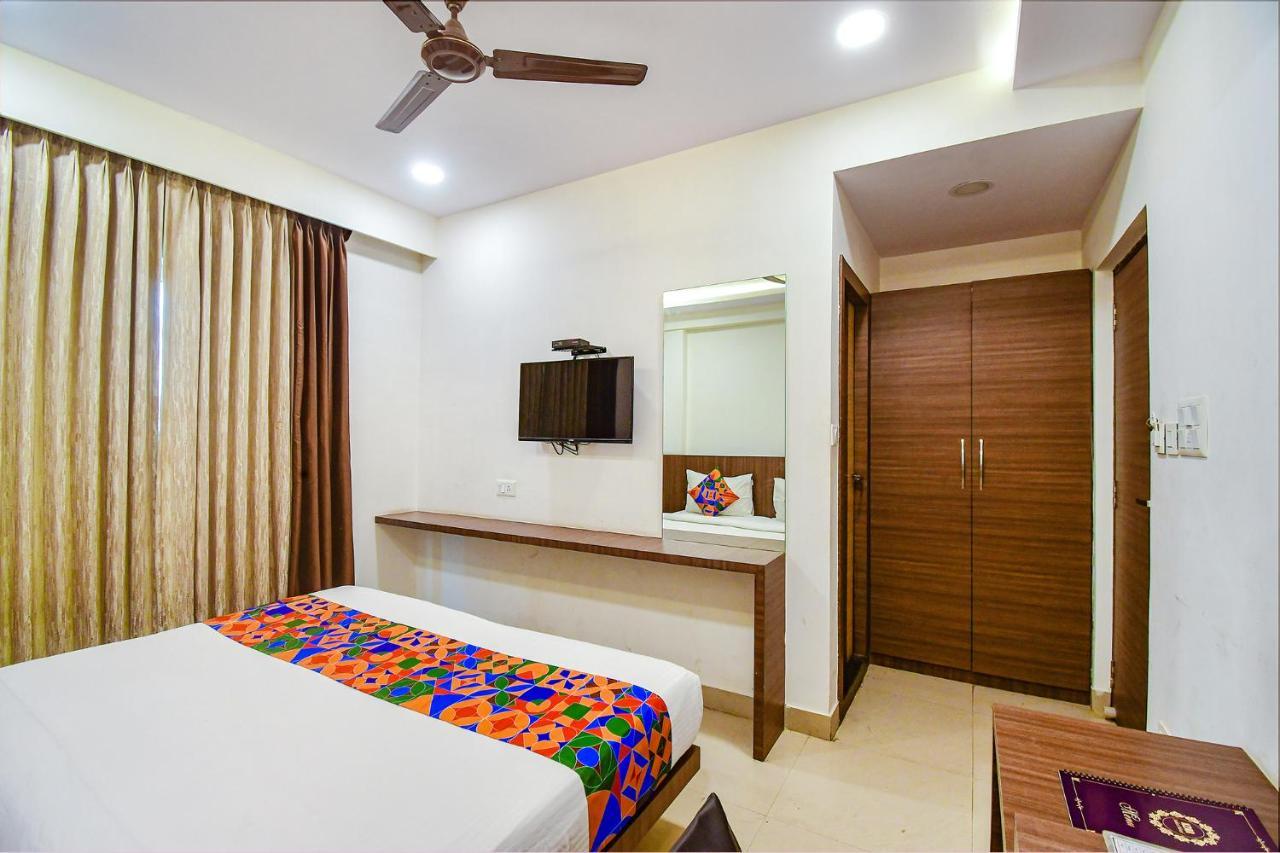 Fabhotel Kzar Select - 2Km From Park Street Колката Екстер'єр фото