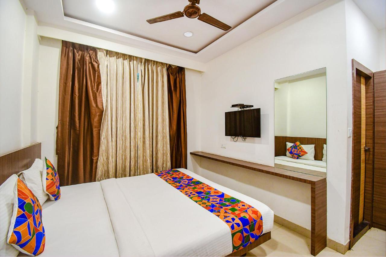 Fabhotel Kzar Select - 2Km From Park Street Колката Екстер'єр фото