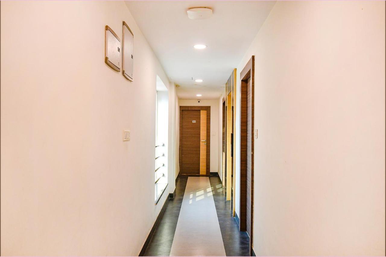 Fabhotel Kzar Select - 2Km From Park Street Колката Екстер'єр фото